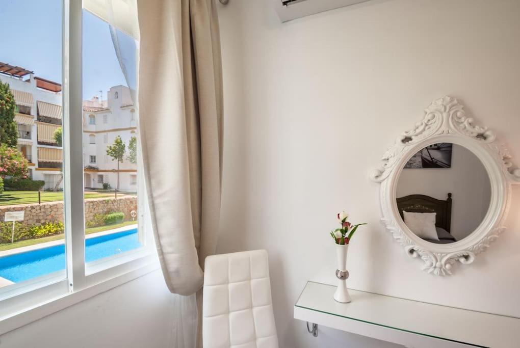 Apartamento Con Piscina Cerca Del Golf En Atalaya - Atalaya Del Golf 31 Estepona Buitenkant foto