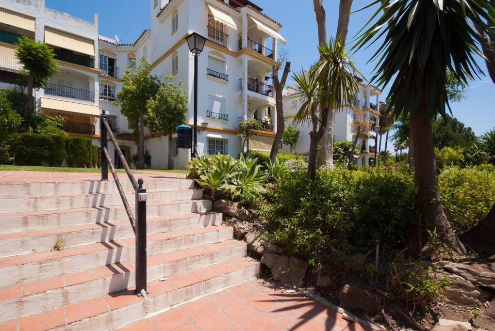 Apartamento Con Piscina Cerca Del Golf En Atalaya - Atalaya Del Golf 31 Estepona Buitenkant foto